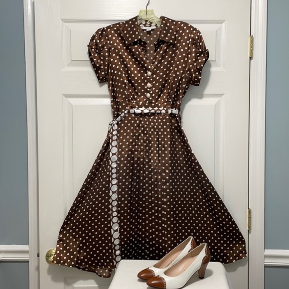 dressbarn Dresses & Skirts - Lovely Brown Polka Dot Dress